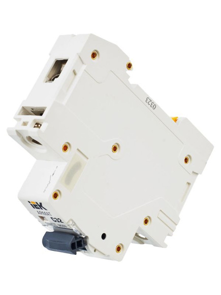 IEK ARMAT Автоматический выключатель M06N 1P C 32А IEK, AR-M06N-1-C032