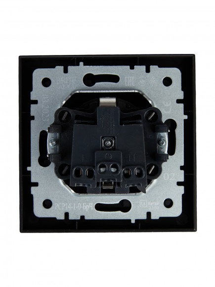 IEK BRITE Розетка 1-местная с заземлением с защитными шторками 16А в сборе РСР14-1-0-БрЧ черный , BR-R14-16-K02-F