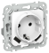 IEK FLITE Розетка 1-местная с заземлением с защитными шторками 16А с USB A+A 3,1А РСЮша11-0-ФлБ белый IEK, FI-R14-16-U21-D31-K01