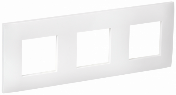 IEK SKANDY Рамка 3-местная SK-F03W арктический белый , SK-M32-K01
