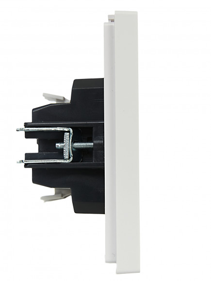 IEK FORTE&PIANO Выключатель 1-клавишный проходной с индикацией 10А FP204 белый , FP-V12-1-10-1-K01