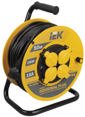 INDUSTRIAL PLUS Катушка УК50 4 места IP44 с заземлением с термозащитой 3х1,5мм2 50м IEK