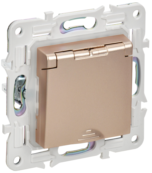 IEK SKANDY Розетка 1-местная с заземлением с защитными шторками и крышкой 16А IP44 SK-R11Sa песочный , SK-R16-16-44-K98
