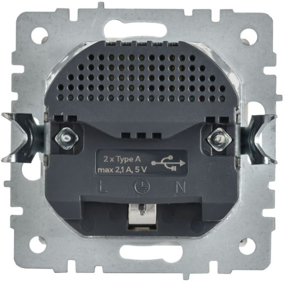 IEK BRITE Розетка 1-местная с заземлением с защитными шторками 16А с USB A+A 5В 2,1А РЮш10-1-БрАБ арктический белый IEK, BR-R14-16-U21-D21-K91