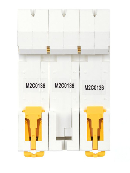 IEK ARMAT Автоматический выключатель M06N 3P C 1А IEK, AR-M06N-3-C001