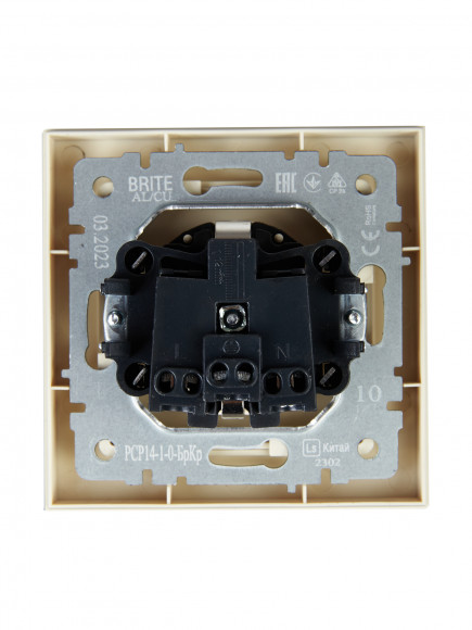 IEK BRITE Розетка 1-местная с заземлением с защитными шторками 16А в сборе РСР14-1-0-БрКр бежевый , BR-R14-16-K10-F