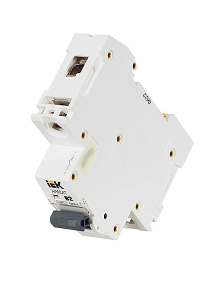 IEK ARMAT Автоматический выключатель M06N 1P B 2А IEK, AR-M06N-1-B002