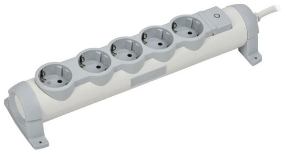 IEK COMFORT Удлинитель У05К 5 мест 2P+PE 1,5м 3х1,5мм2 16А белый IEK, 694631