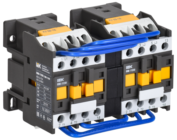 IEK Контактор КМИ-11230 реверс 12А 400В/АС3 2NO IEK, KKM13-012-400-20-1 IEK Контактор КМИ-11230 реверс 12А 400В/АС3 2NO IEK, KKM13-012-400-20-1