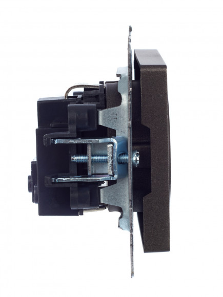 IEK BRITE Розетка 1-местная с заземлением с защитными шторками 16А РС14-1-0-БрТБ темная бронза , BR-R14-16-K45