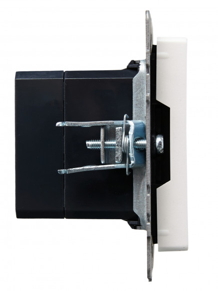 IEK BRITE Розетка USB A+A 5В 3,1А РЮ10-1-БрЖ жемчуг , BR-U21-D31-K36