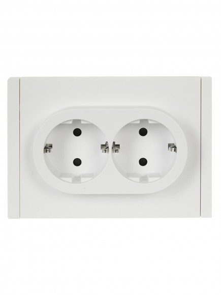IEK FORTE&PIANO Розетка 2-местная с заземлением с защитными шторками безвинтовое крепление 16А FP223 белый , FP-R24-16-1-K01