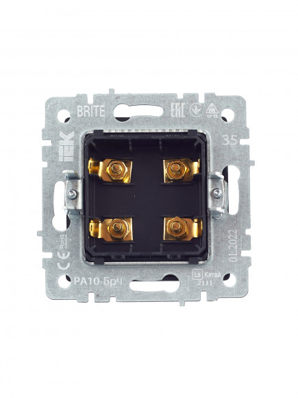 IEK BRITE Аудиорозетка 4-местная РА10-БрЧ черный IEK, BR-S40-K02 IEK BRITE Аудиорозетка 4-местная РА10-БрЧ черный IEK, BR-S40-K02