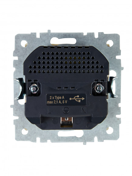 IEK BRITE Розетка 1-местная с заземлением с защитными шторками 16А с USB A+A 5В 2,1А РЮш10-1-БрКр бежевый , BR-R14-16-U21-D21-K10