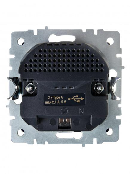 IEK BRITE Розетка 1-местная с заземлением с защитными шторками 16А с USB A+A 5В 2,1А РЮш10-1-БрС сталь , BR-R14-16-U21-D21-K46