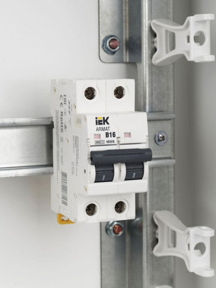 IEK ARMAT Автоматический выключатель M06N 2P B 16А IEK, AR-M06N-2-B016