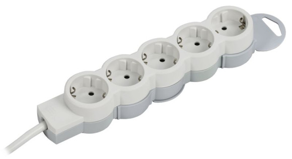 IEK STANDARD Удлинитель У05 5 мест 2P+PE 5м 3х1,5мм2 16А белый IEK, 695013