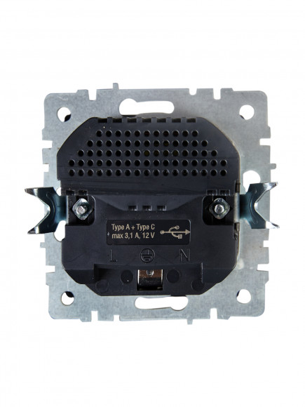 IEK BRITE Розетка 1-местная с заземлением с защитными шторками 16А с USB A+C 18Вт РЮш11-1-БрЖ жемчуг , BR-R14-16-U22-018-K36