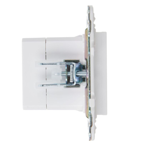 IEK SKANDY Розетка USB A+C 3,1А SK-R14W арктический белый , SK-U22-D31-K01 IEK SKANDY Розетка USB A+C 3,1А SK-R14W арктический белый , SK-U22-D31-K01