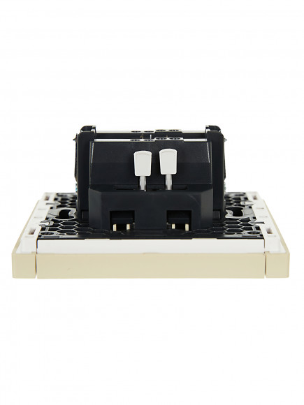 IEK FORTE&PIANO Выключатель 1-клавишный проходной с индикацией 10А FP404 ваниль , FP-V12-1-10-1-K10