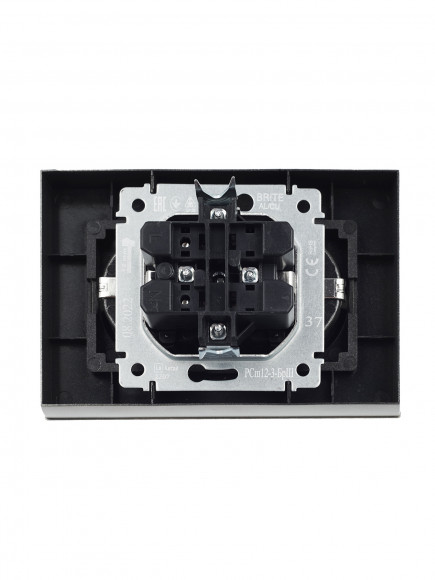 IEK BRITE Розетка 2-местная с заземлением с защитными шторками 16А в сборе РСш12-3-БрШ шампань , BR-R24-16-K37-F