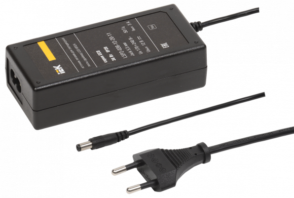 IEK Драйвер LED ИПСН 36Вт 12 В сетевая вилка-блок -JacK 5,5 мм IP20 IEK-eco, LSP2-036-12-20-11