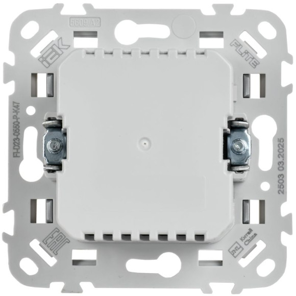 IEK FLITE Светорегулятор проходной TRIAC 550Вт СС26-5-12-ФлА алюминий IEK, FI-D23-0550-P-K47