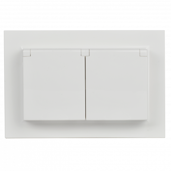 IEK BRITE Розетка 2-местная с заземлением с защитными шторками и крышкой 16А в сборе IP44 РСбш12-3-44-БрБ белый , BR-R26-16-44-K01-F