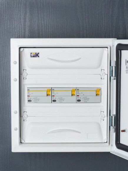 IEK Выключатель дифференциальный (УЗО) ВД1-63S 4Р 25А 300мА IEK, MDV12-4-025-300