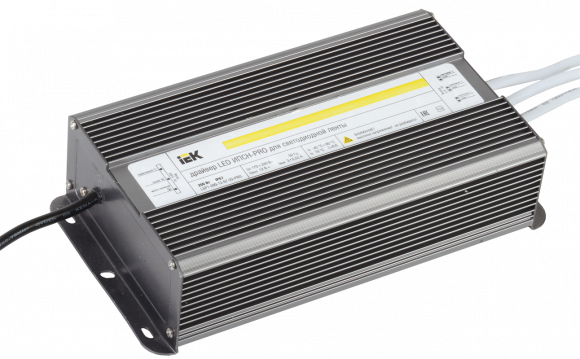 IEK Драйвер LED ИПСН-PRO 200Вт 12 В блок- шнуры IP67 IEK, LSP1-200-12-67-33-PRO